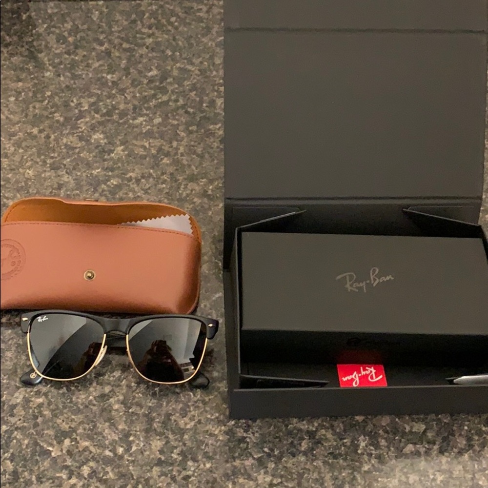 Ray-Ban Clubmaster Oversized